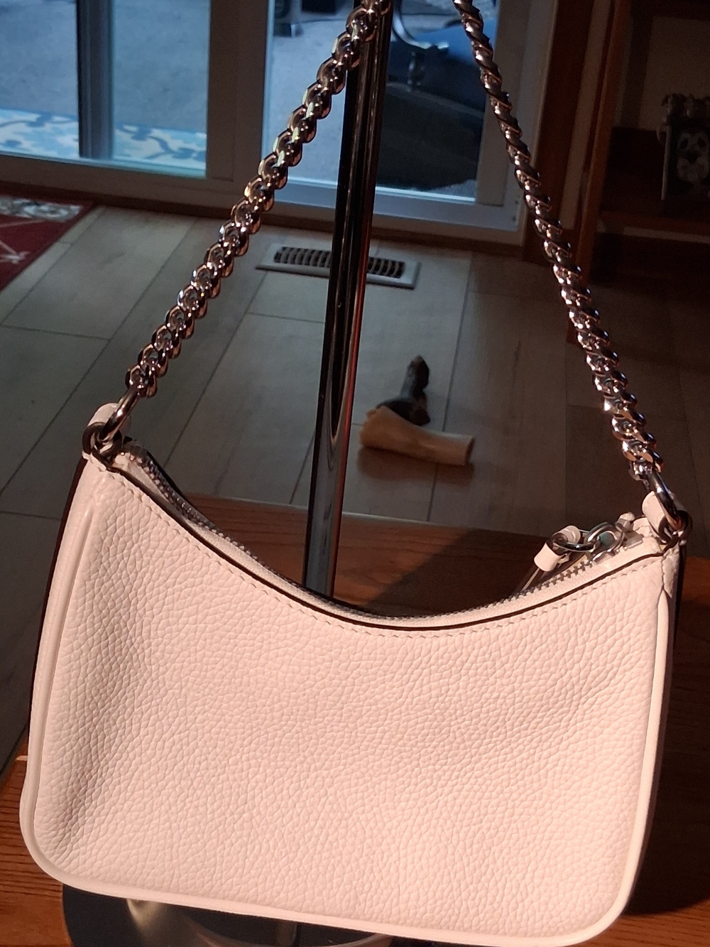 Michael Kors Pebbled White Leather Chain-Handle Shoulder Bag - Picture 2 of 4